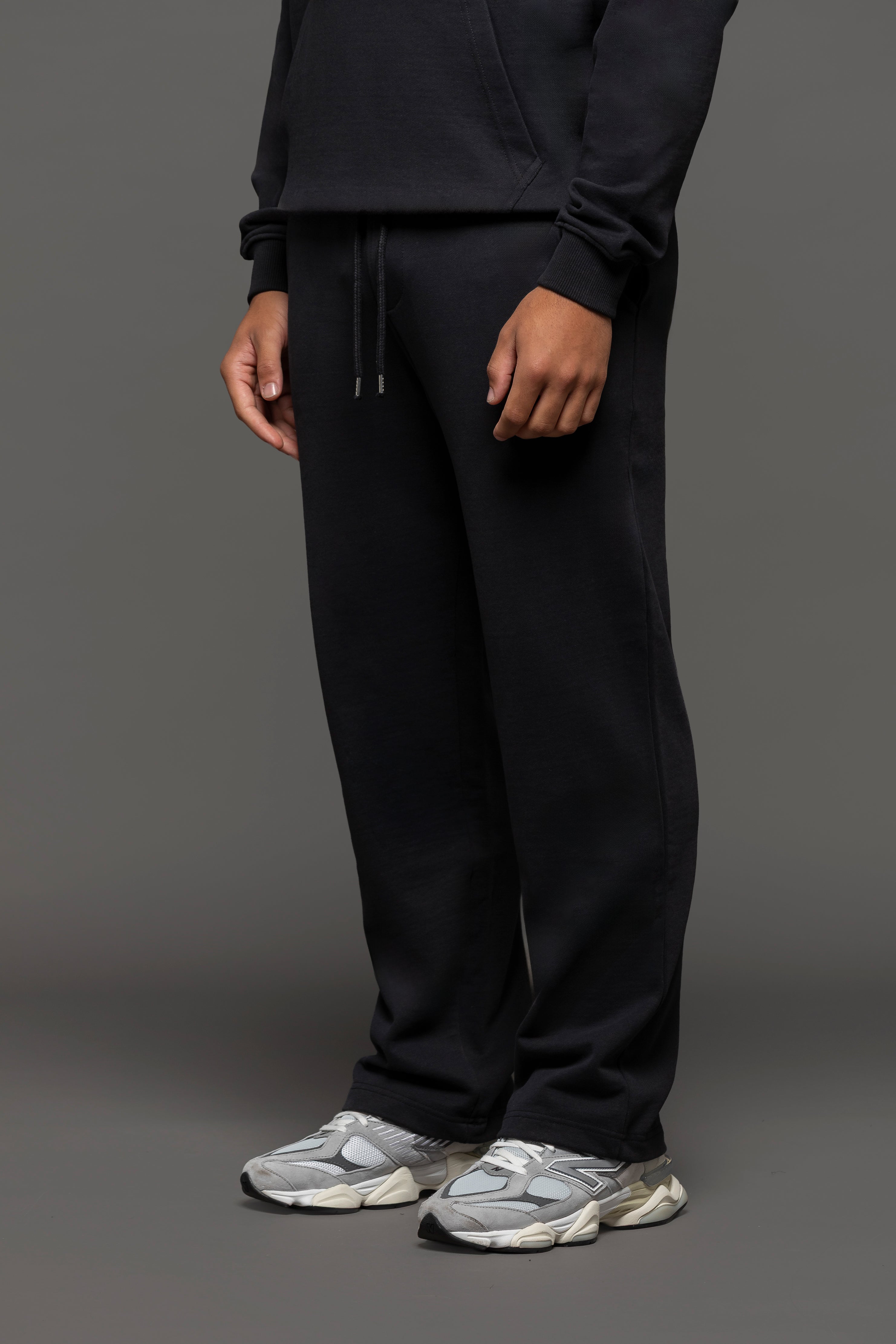 Relaxed Straight Leg Joggers - Black